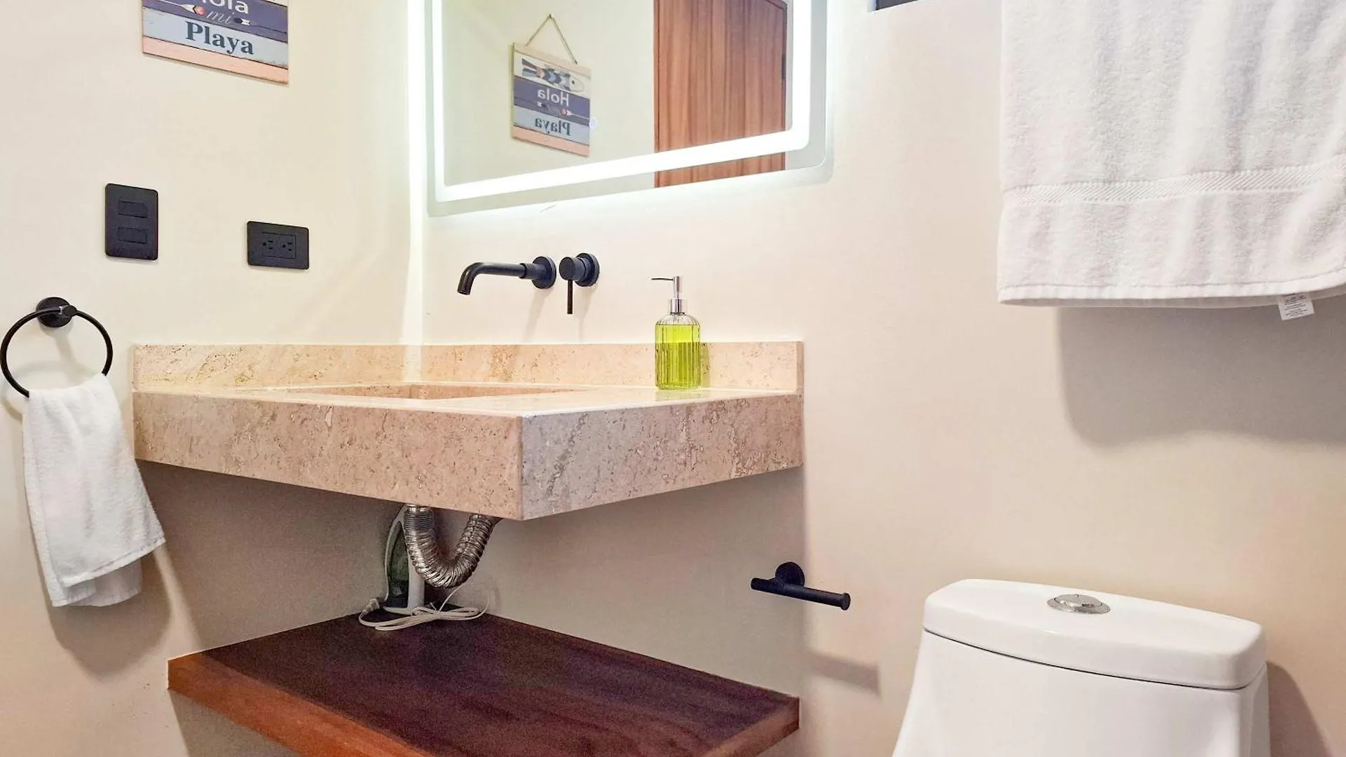 Pool & Rooftop In Tulum 2 Bedrooms Apartment Mexiko