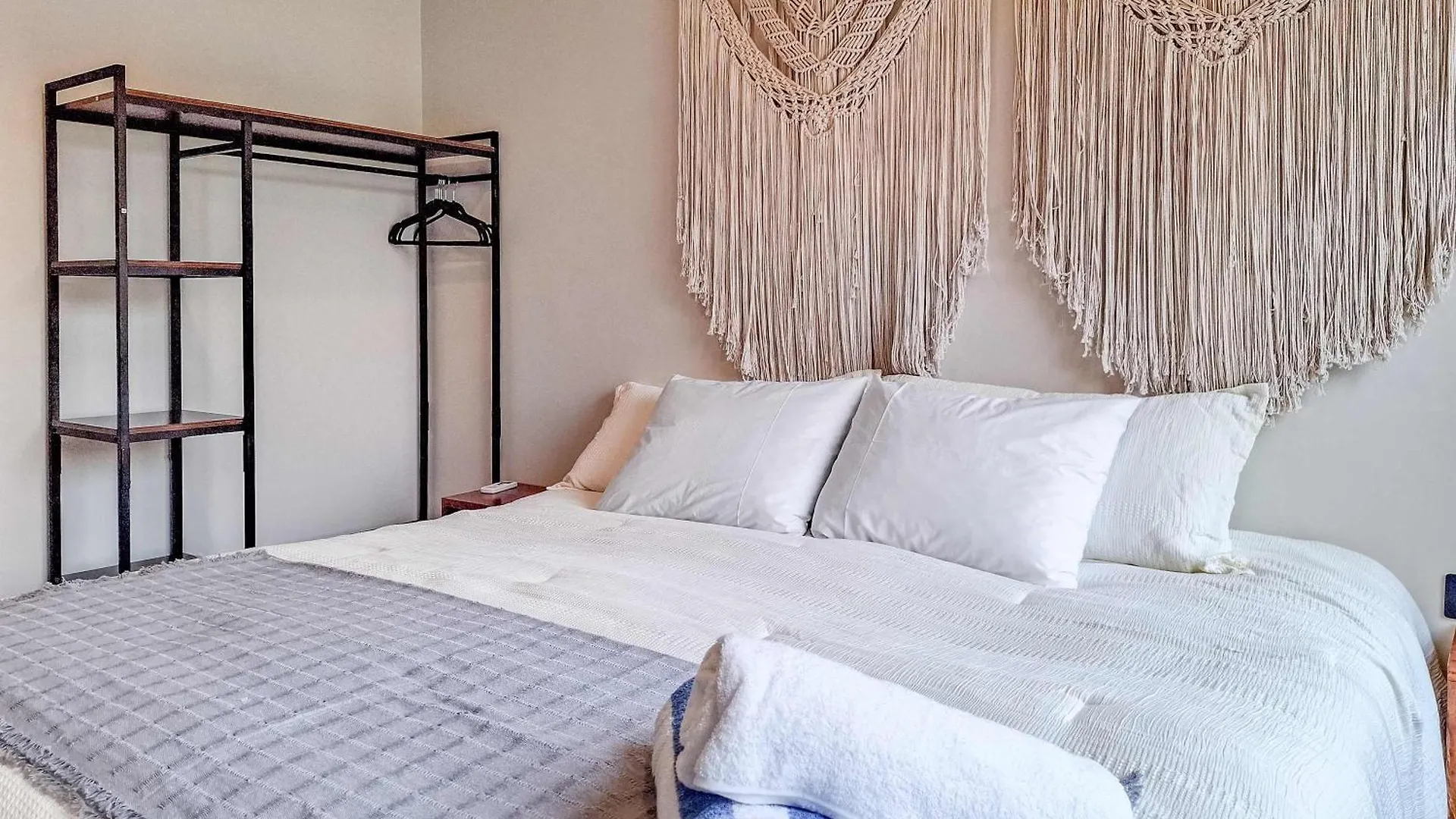Pool & Rooftop In Tulum 2 Bedrooms Apartment 0*,  Messico